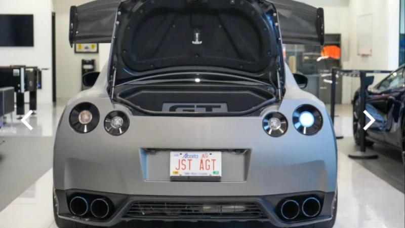 Nissan Gt-r * stage 2* CARFAX * БЕЗ ПЪРВОНАЧАЛНА ВНОСКА, снимка 6 - Автомобили и джипове - 52974360