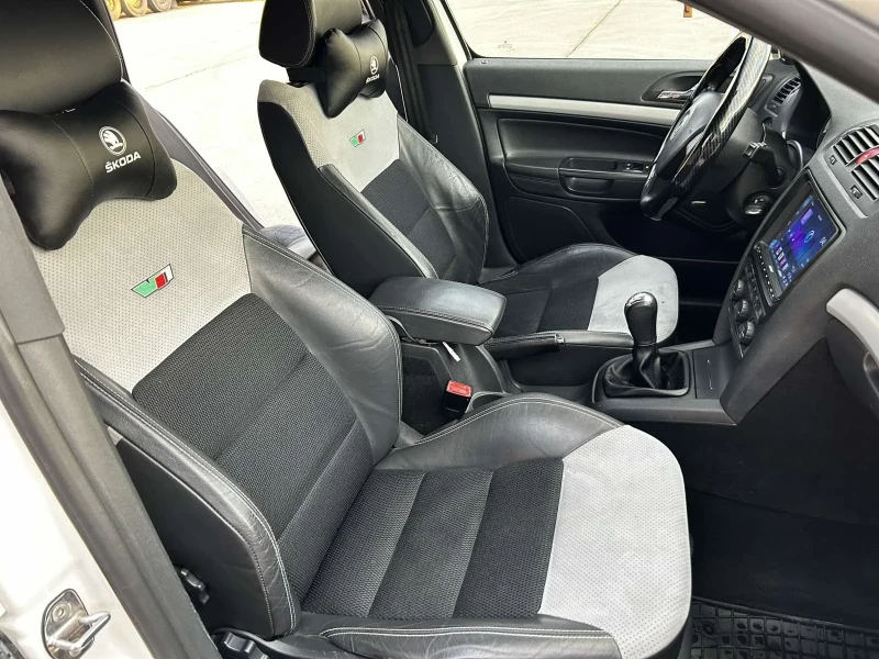 Skoda Octavia VRS , снимка 10 - Автомобили и джипове - 53302805