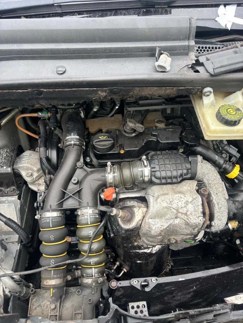 Citroen C4 Picasso Цял за части, снимка 9 - Автомобили и джипове - 53500557