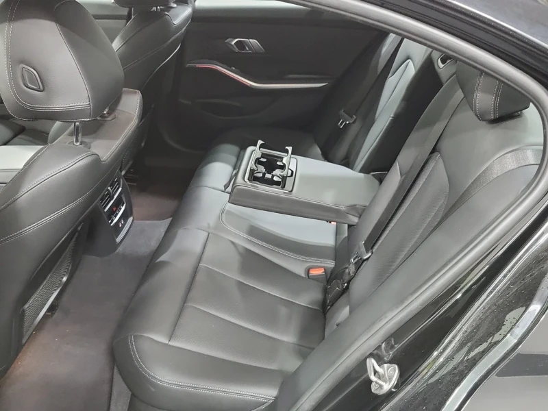 BMW 330 M ПАКЕТ * НОВОТО ТАБЛО * БЕЗ ИНЦИДЕНТИ * CARFAX , снимка 10 - Автомобили и джипове - 53589450