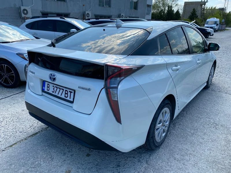 Toyota Prius  Hybrid, снимка 6 - Автомобили и джипове - 21914827