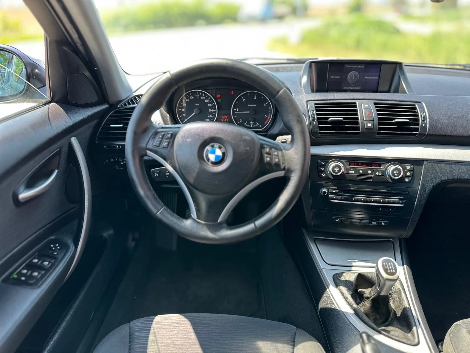 BMW 118 FACELIFT / NAVI / ПОДГРЕВ / 2.0D EURO5A - изображение 10