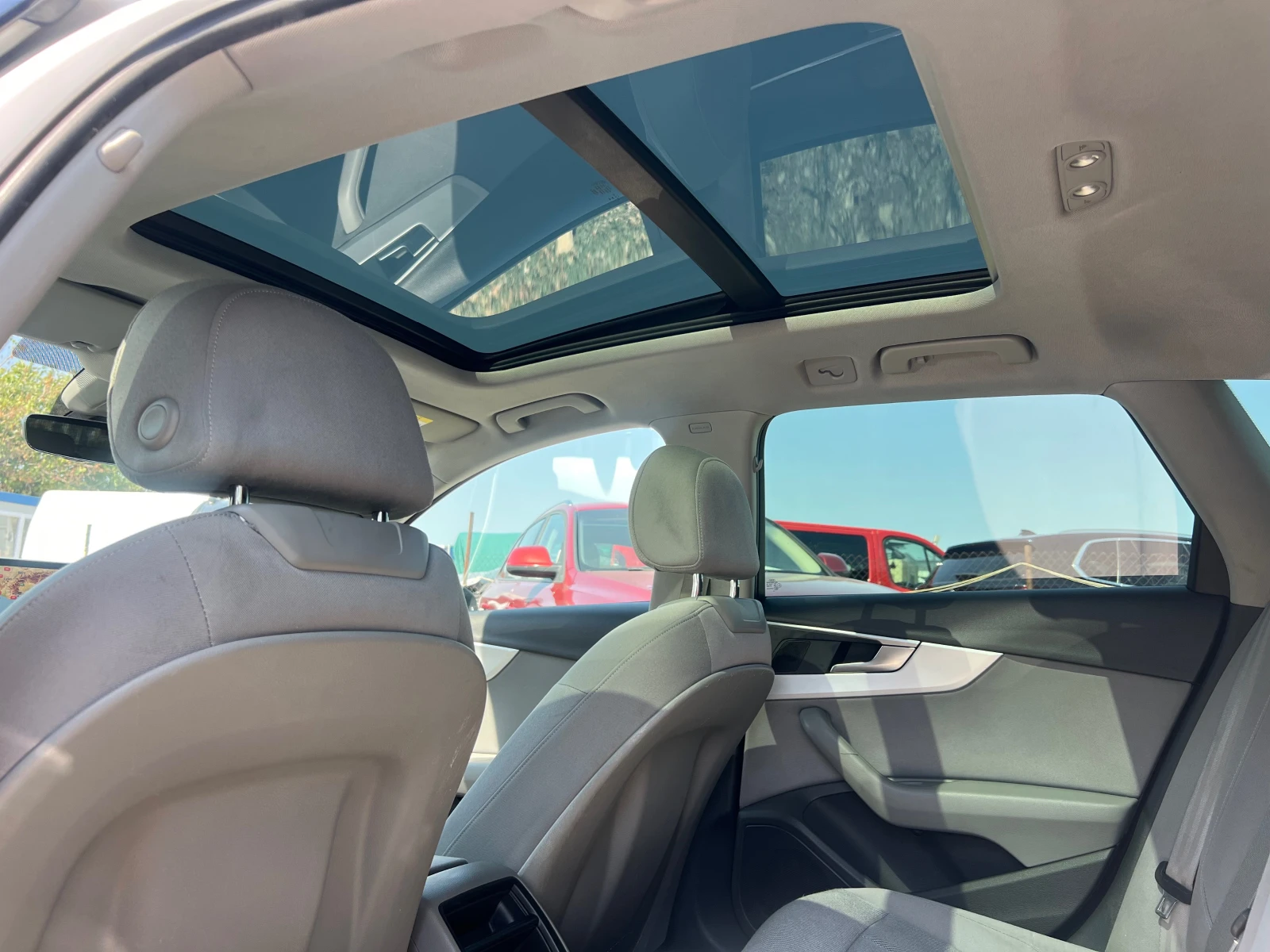 Audi A4 DIGITAL COCKPIT CAMERA 360 DISTR BLIND SPOT PANO | Mobile.bg   13