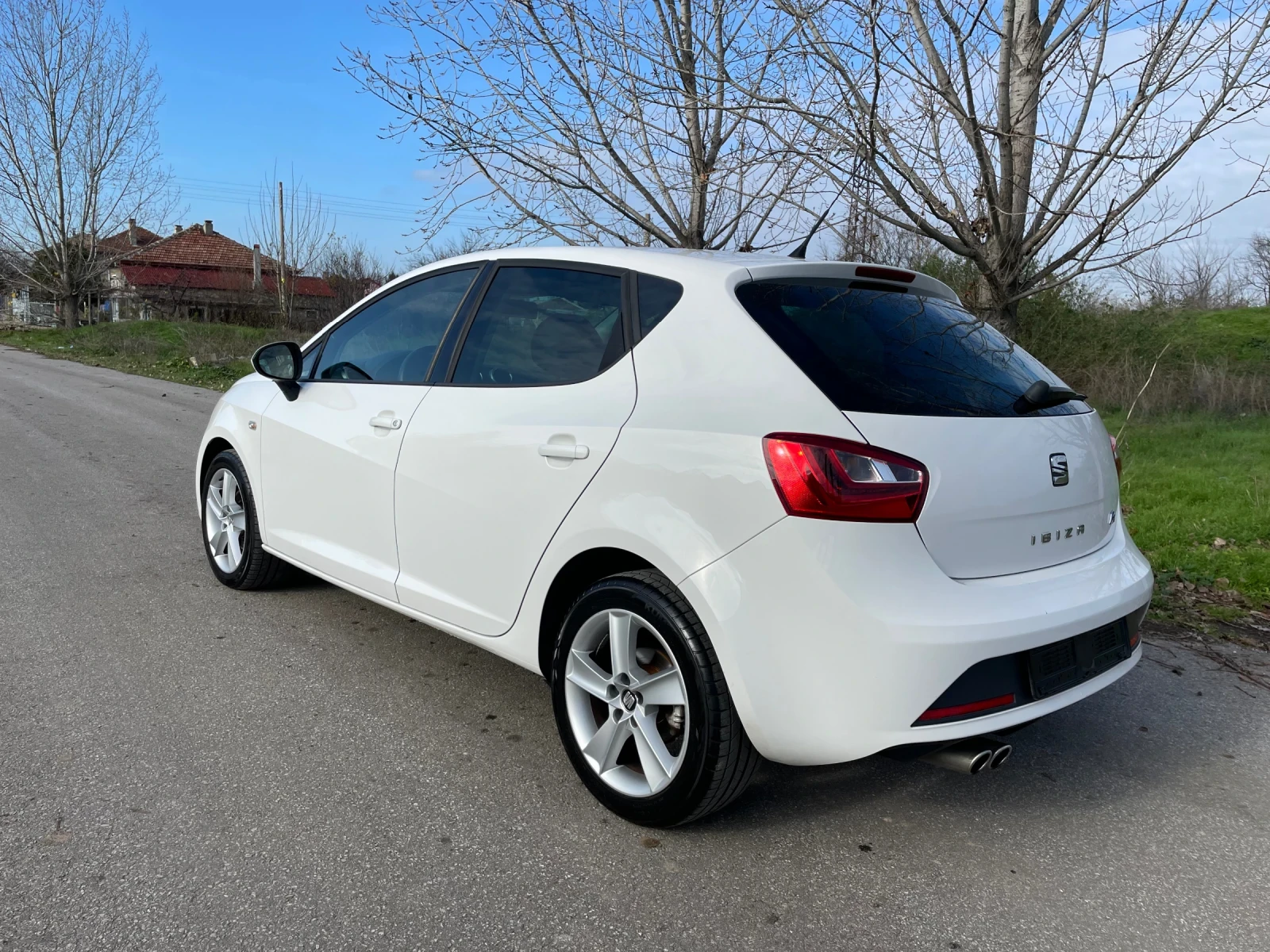 Seat Ibiza 1.4TDI FR Facelift ��������� ������ ��� | Mobile.bg � ����������� 2