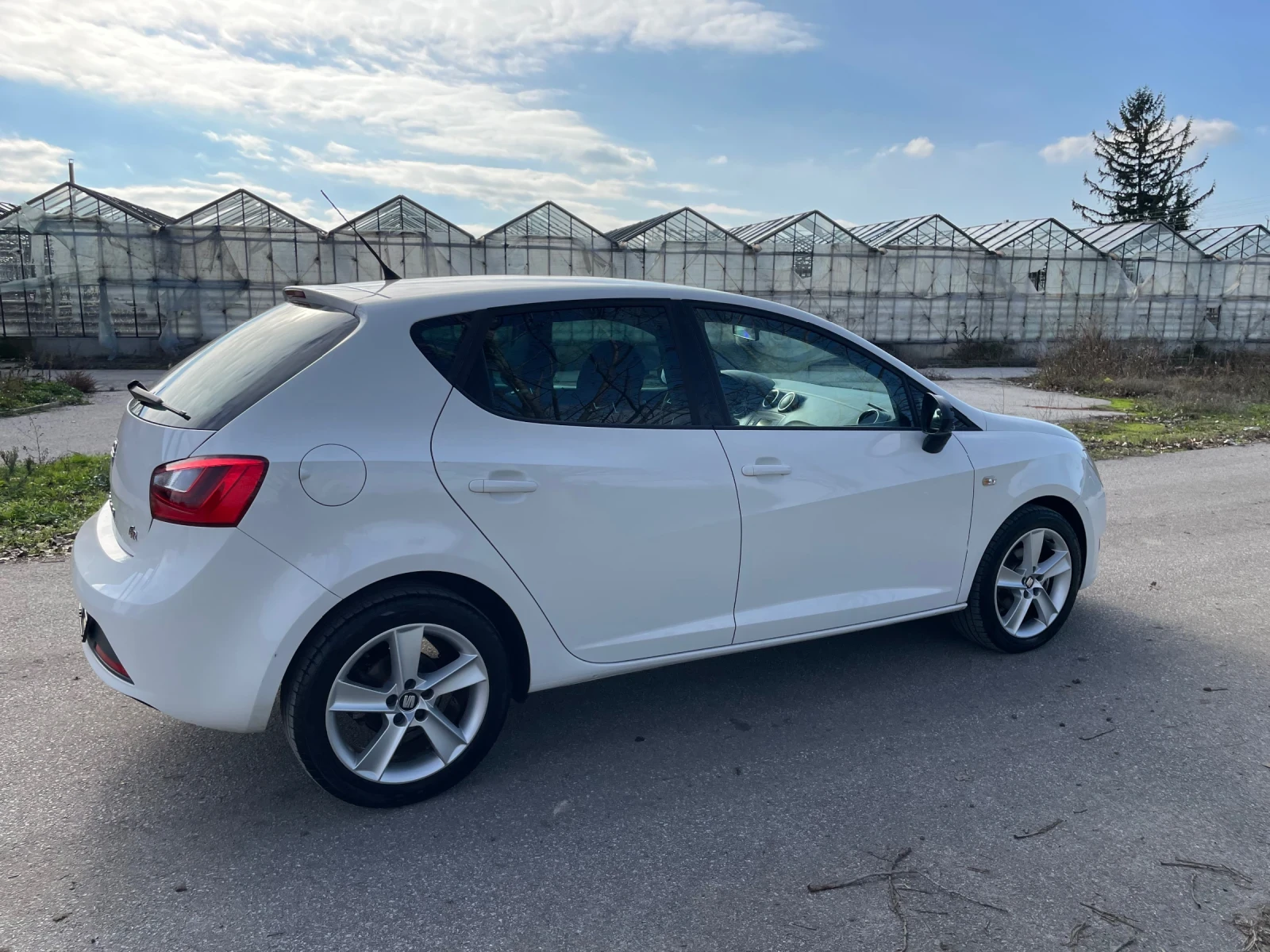 Seat Ibiza 1.4TDI FR Facelift ��������� ������ ��� | Mobile.bg � ����������� 8