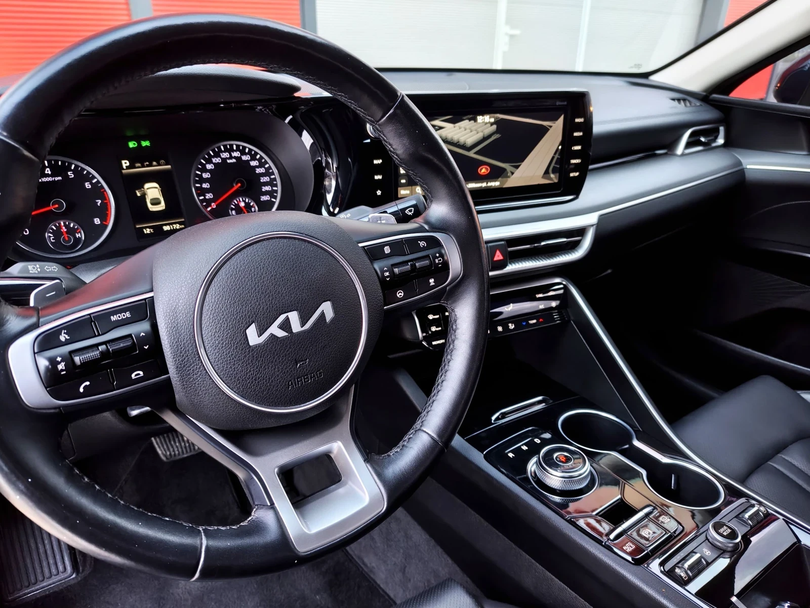 Kia K5 FACELIFT / 2.0 LPG / TRENDY / ДЖОЙСТИК / ДИСТРОНИК - изображение 8