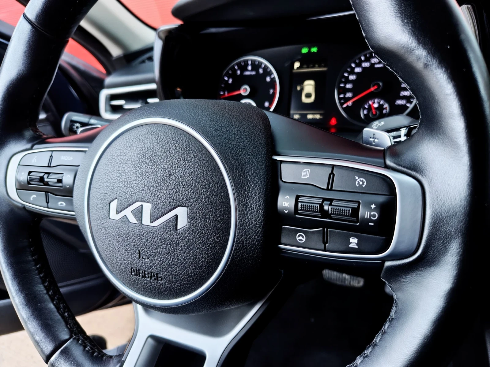 Kia K5 FACELIFT / 2.0 LPG / TRENDY / ДЖОЙСТИК / ДИСТРОНИК - изображение 9