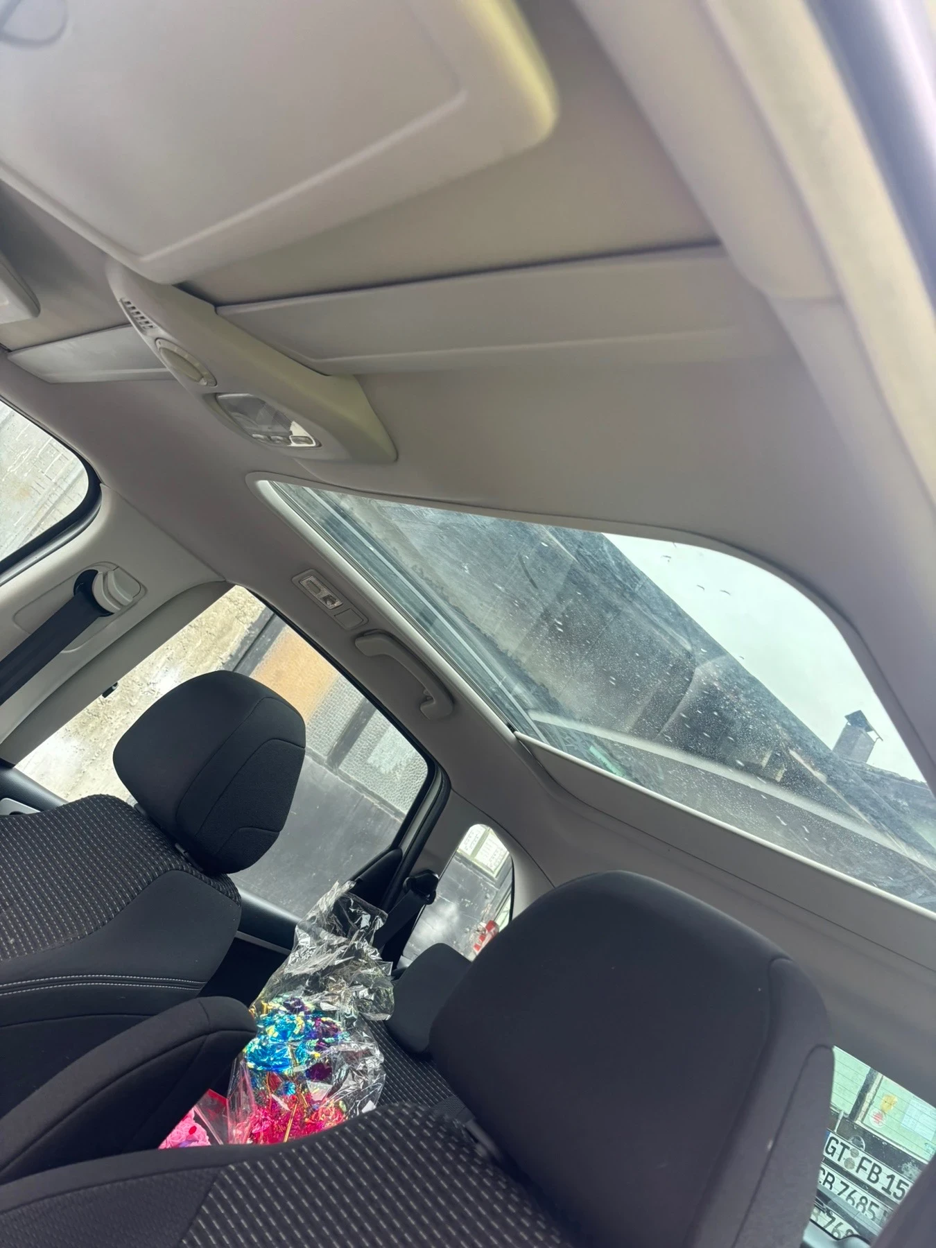 Citroen C4 Picasso Цял за части - изображение 8