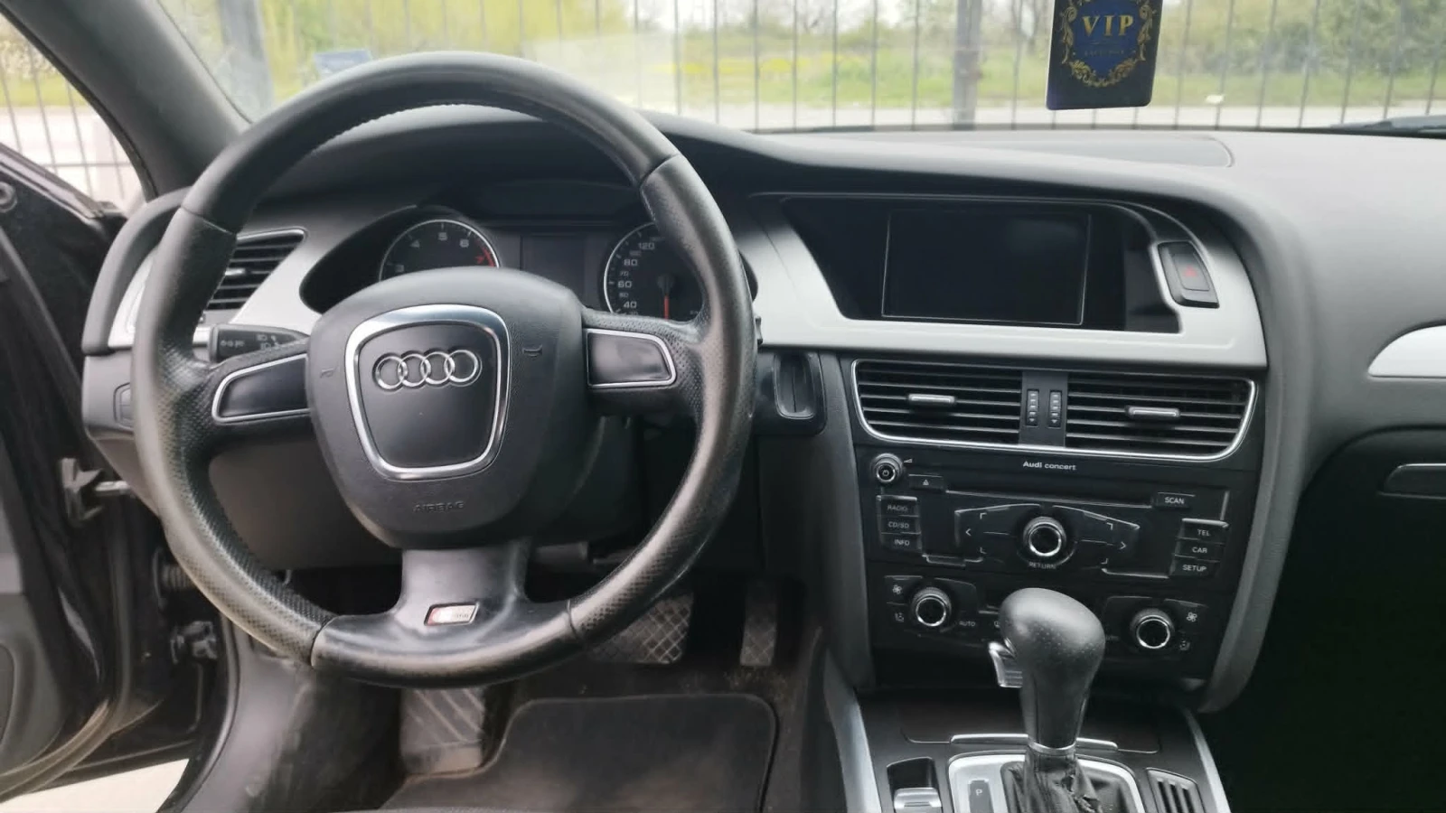 Audi A4, снимка 10 - Автомобили и джипове - 54056303
