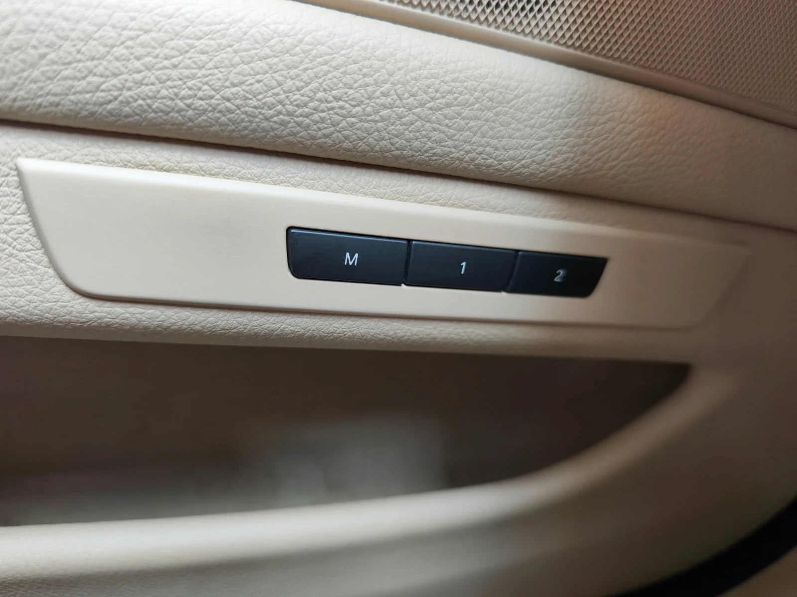 BMW 528 F10, снимка 10 - Автомобили и джипове - 54198363