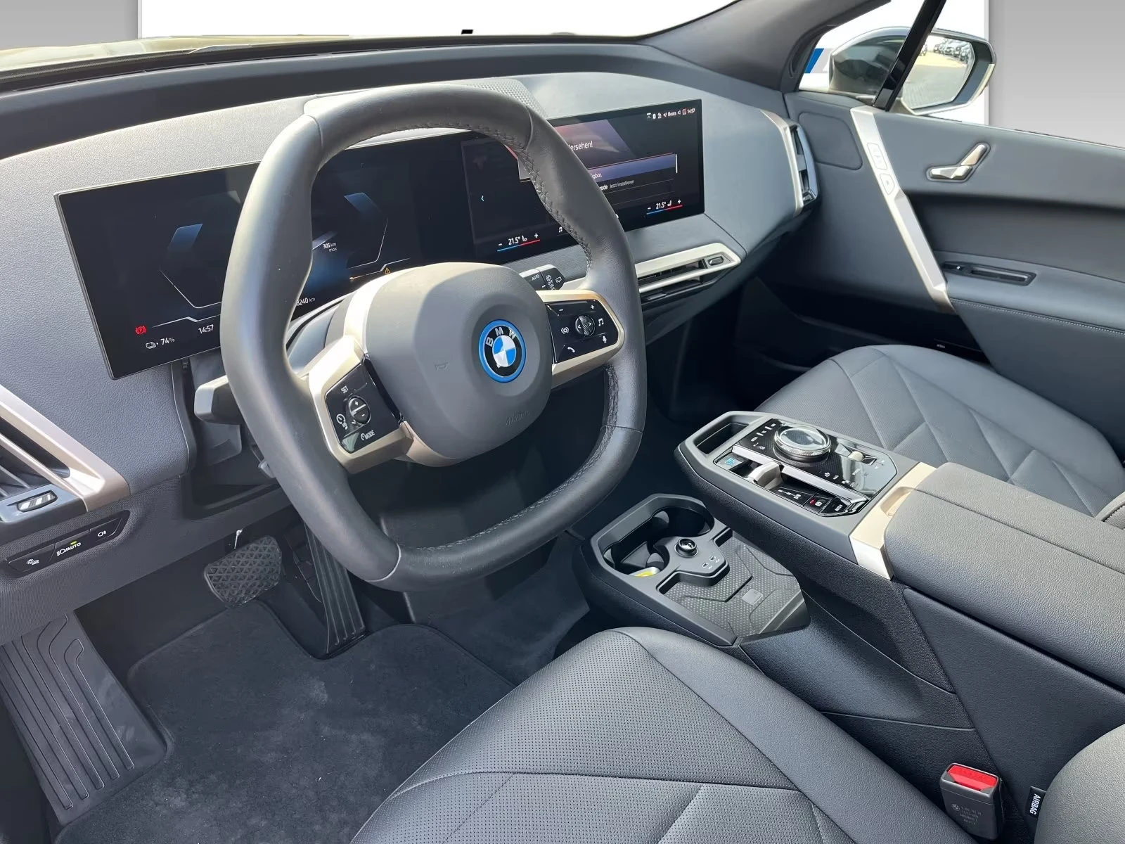 BMW iX xDrive40/326HP/SPORT/360/HUD/AHK/NAVI/LED/235q | Mobile.bg � ����������� 5