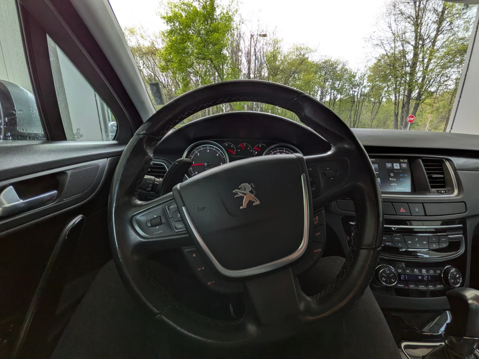 Peugeot 508 2.0 BlueHDI, снимка 16 - Автомобили и джипове - 54363366