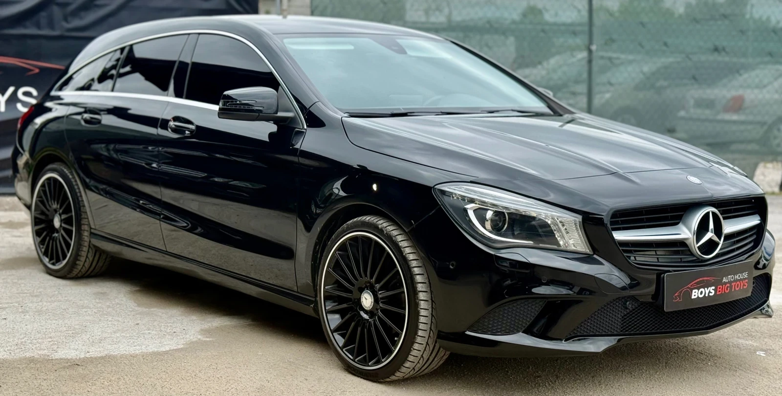 Mercedes-Benz CLA 200 ГАРАНЦИЯ* BlackEdition* Автоматик* ShootingBrakre*, снимка 4 - Автомобили и джипове - 54669304