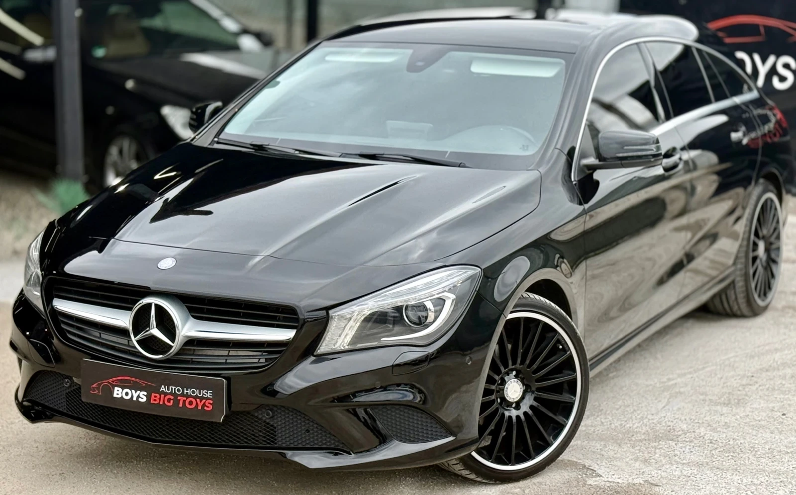 Mercedes-Benz CLA 200 ГАРАНЦИЯ* BlackEdition* Автоматик* ShootingBrakre*, снимка 2 - Автомобили и джипове - 54669304