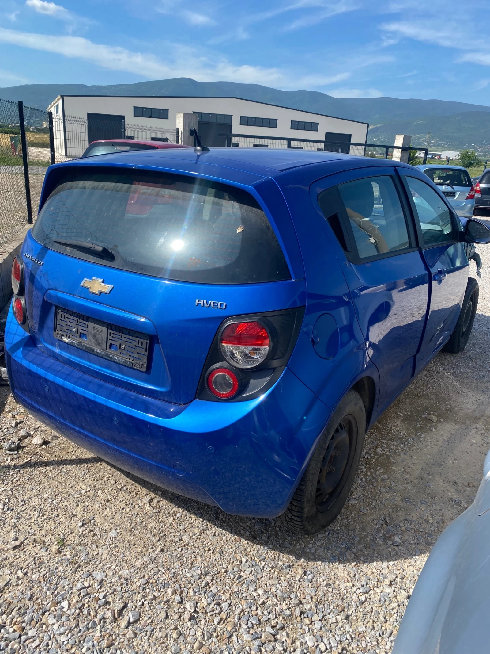 Chevrolet Aveo 1.4, снимка 4 - Автомобили и джипове - 54748579
