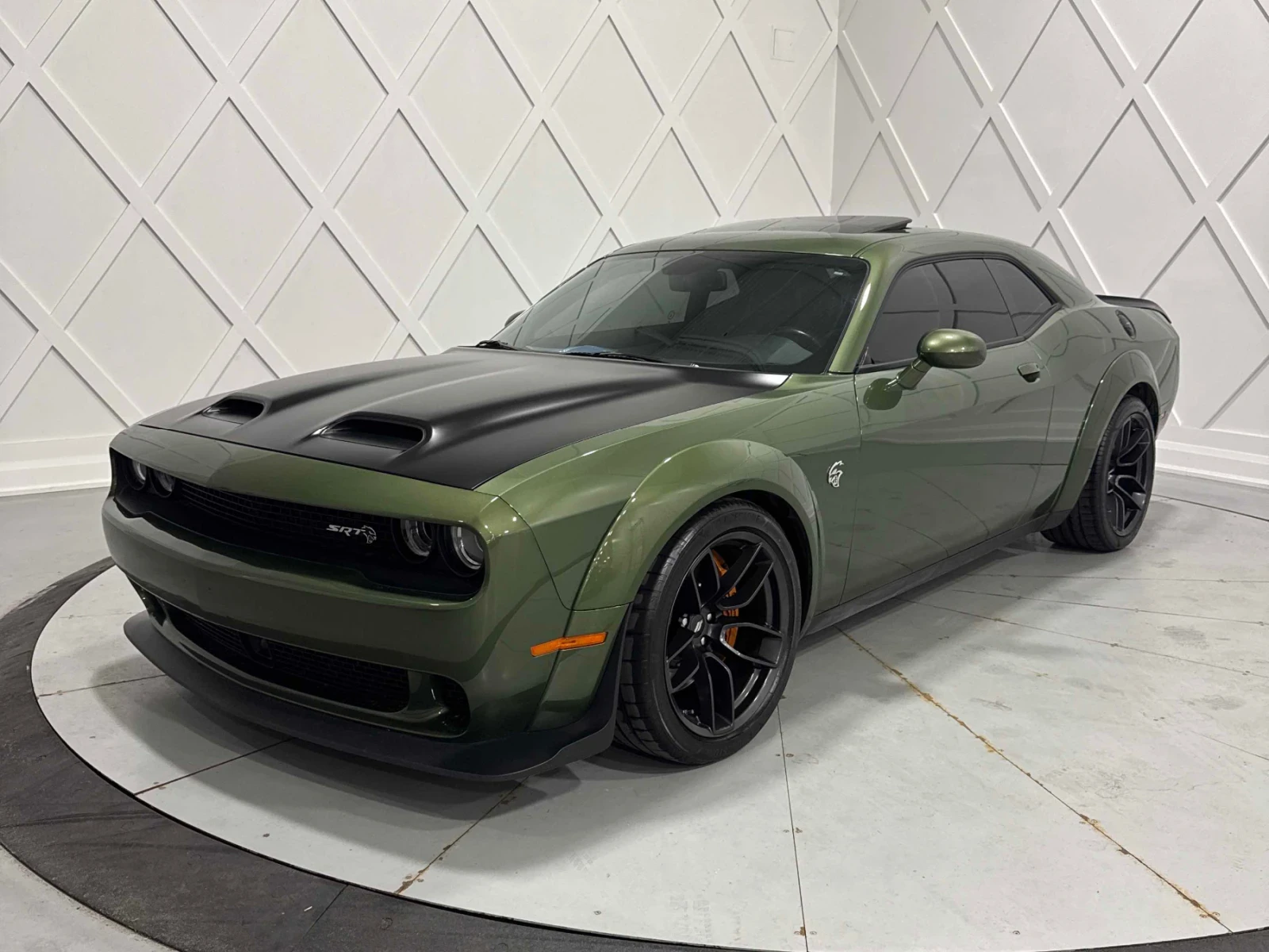 Dodge Challenger SRT HELLCAT / СЕРТИФИКАТ / CARFAX
