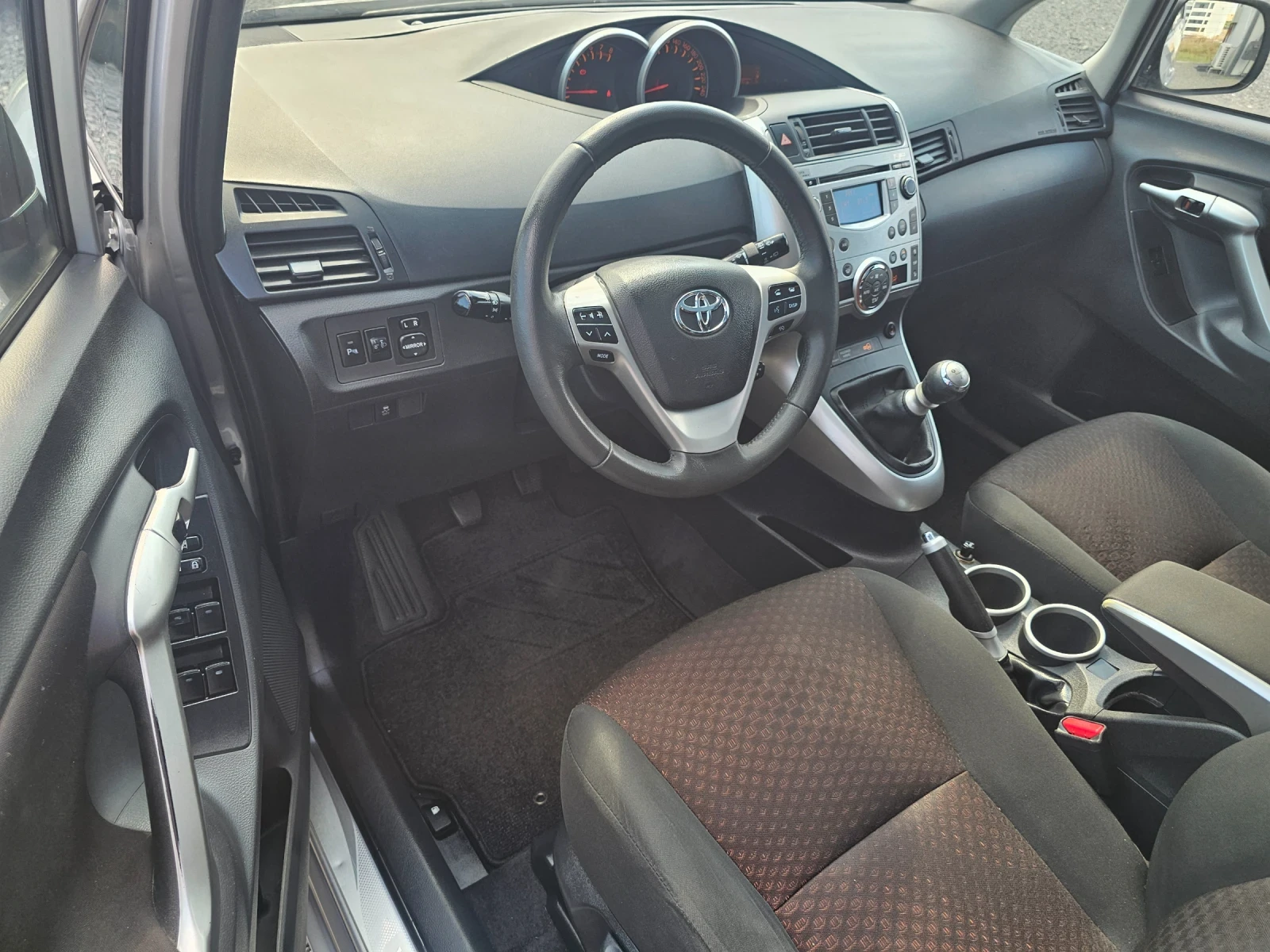 Toyota Verso 1.8i 150���.��!!! | Mobile.bg � ����������� 8