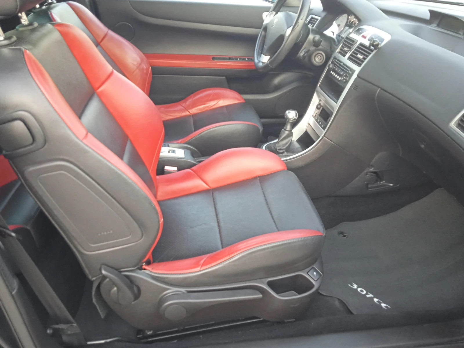 Peugeot 307 307 cc, снимка 10 - Автомобили и джипове - 55550621