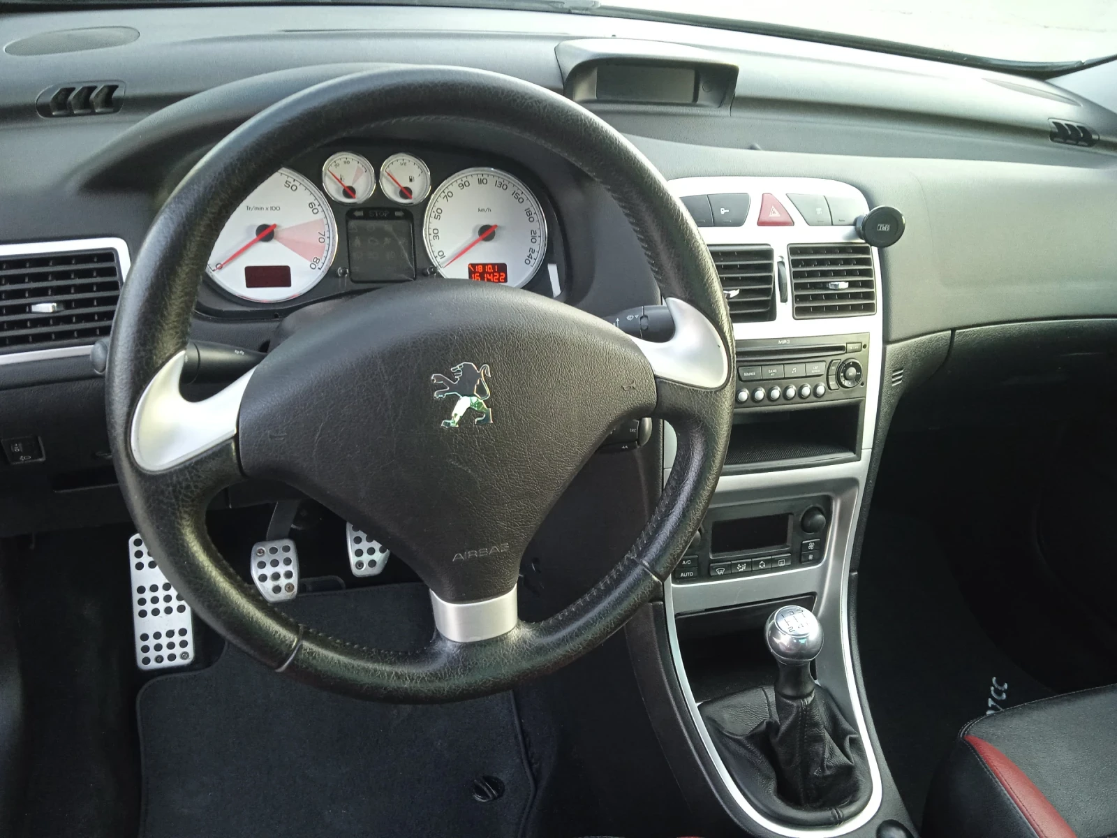 Peugeot 307 307 cc, снимка 8 - Автомобили и джипове - 55550621
