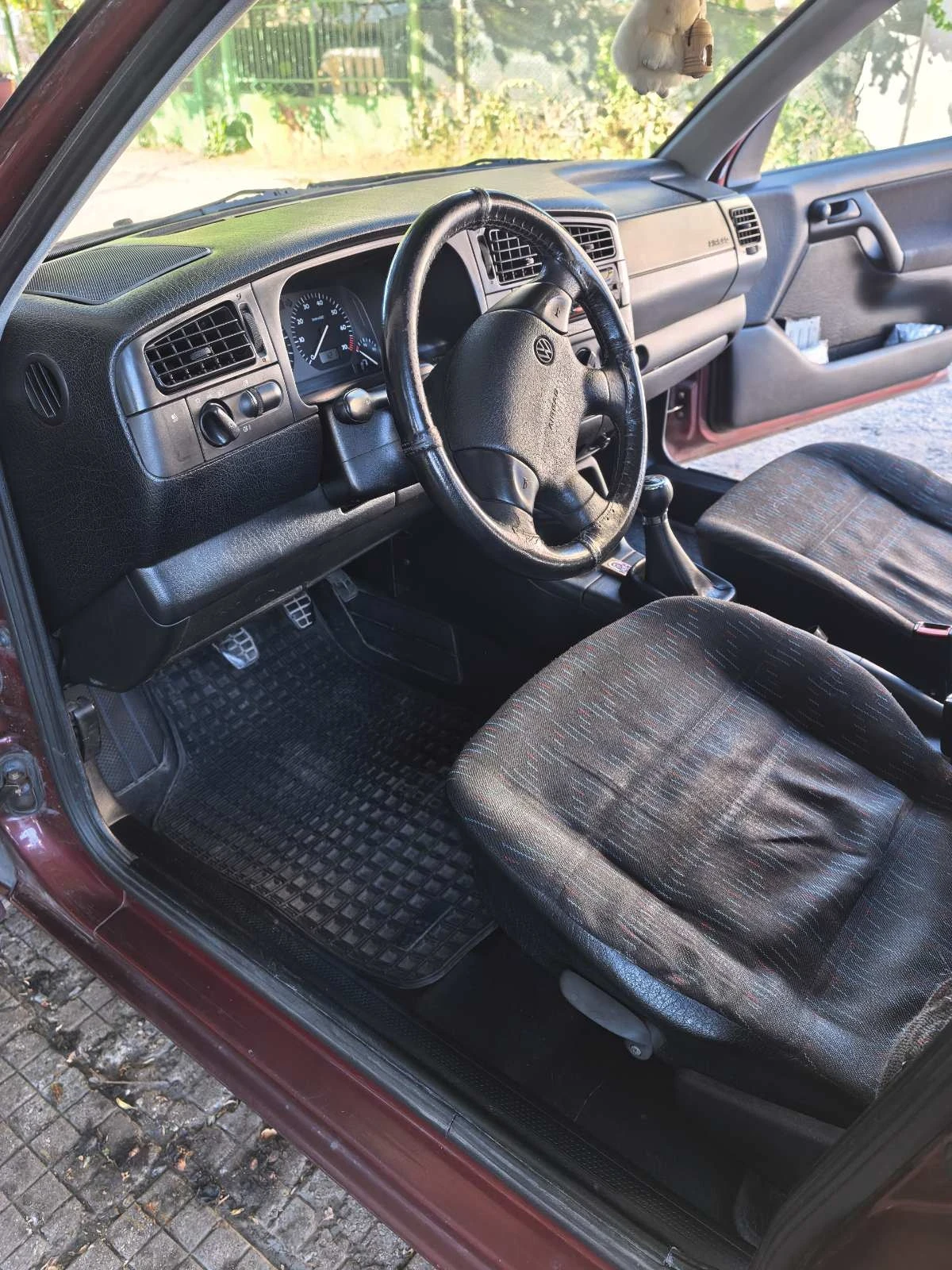 VW Golf, снимка 13 - Автомобили и джипове - 55686797