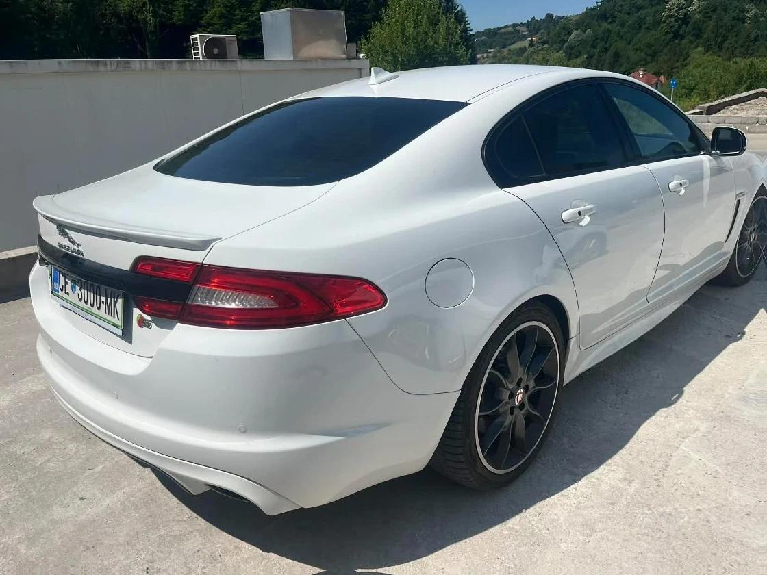 Jaguar Xf 3.0D R-SPORT, снимка 4 - Автомобили и джипове - 55938289