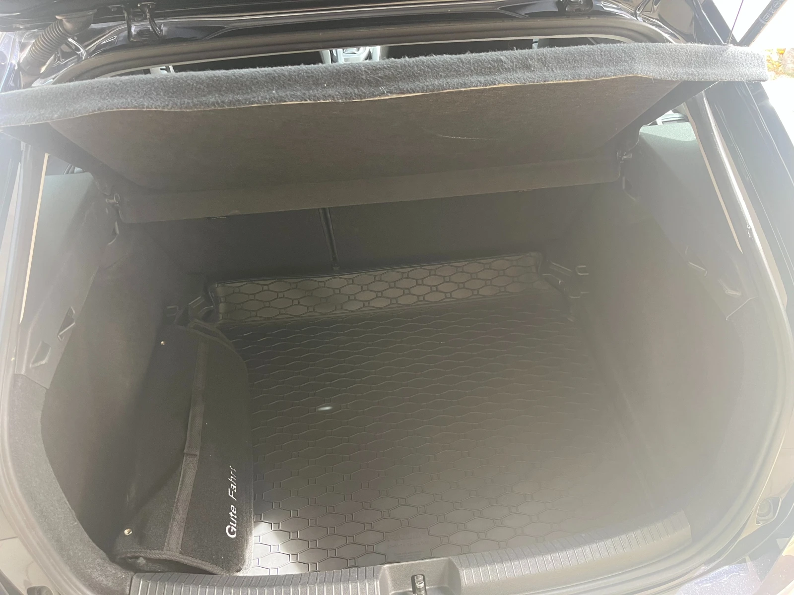 VW Taigo 1.5 TSI , снимка 7 - Автомобили и джипове - 56415027