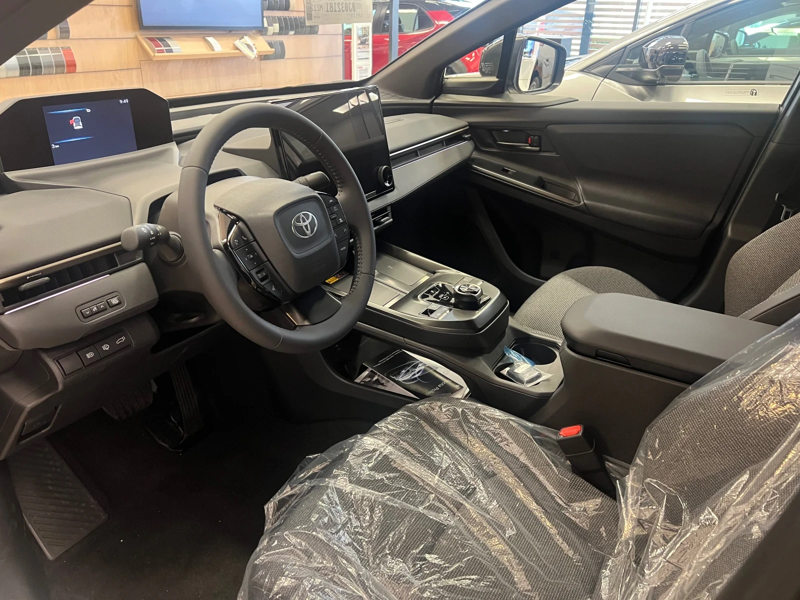 Toyota bZ4X FWD EXECUTIVE 73.1kWh | Mobile.bg � ����������� 6