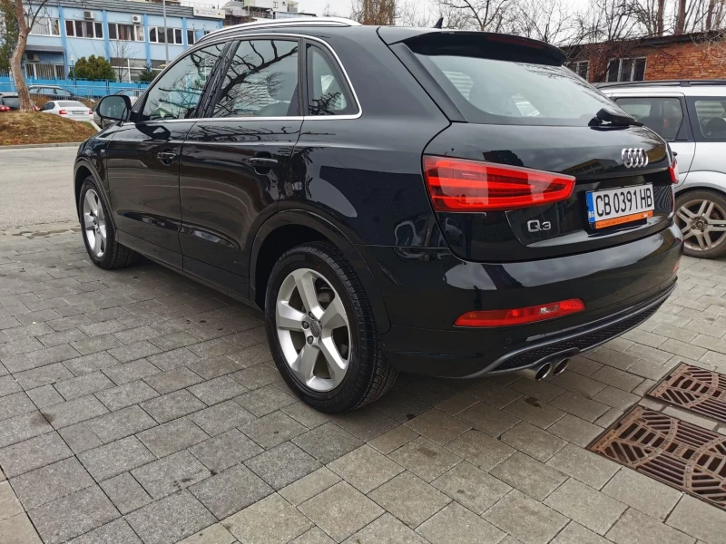 Audi Q3 S LINE, снимка 2 - Автомобили и джипове - 48360145