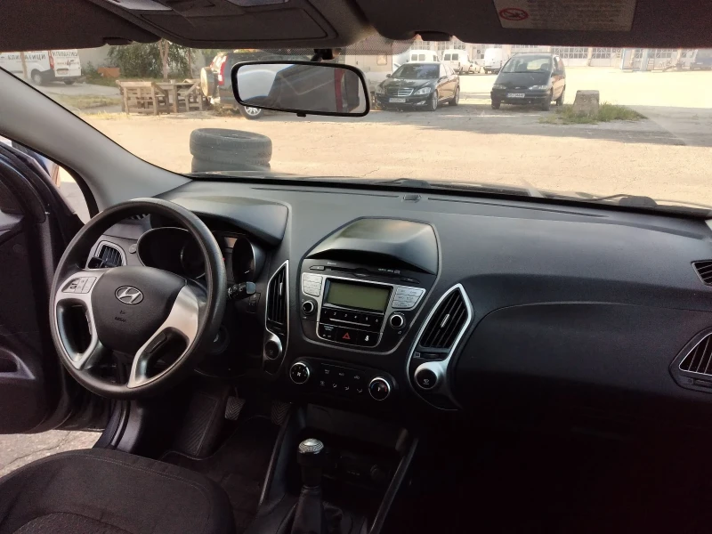 Hyundai IX35 2.0 газ , снимка 10 - Автомобили и джипове - 50693599