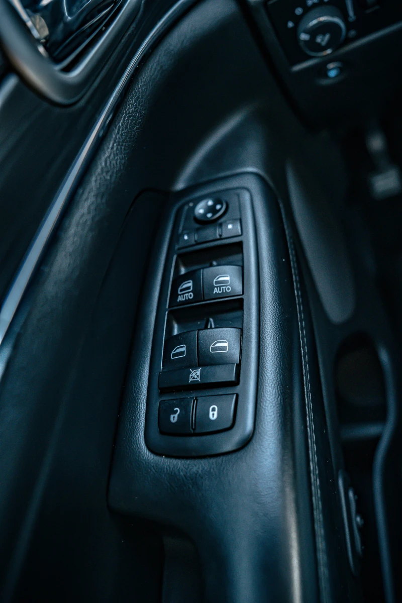 Jeep Grand cherokee Limited 3.6 V6, снимка 11 - Автомобили и джипове - 52673092