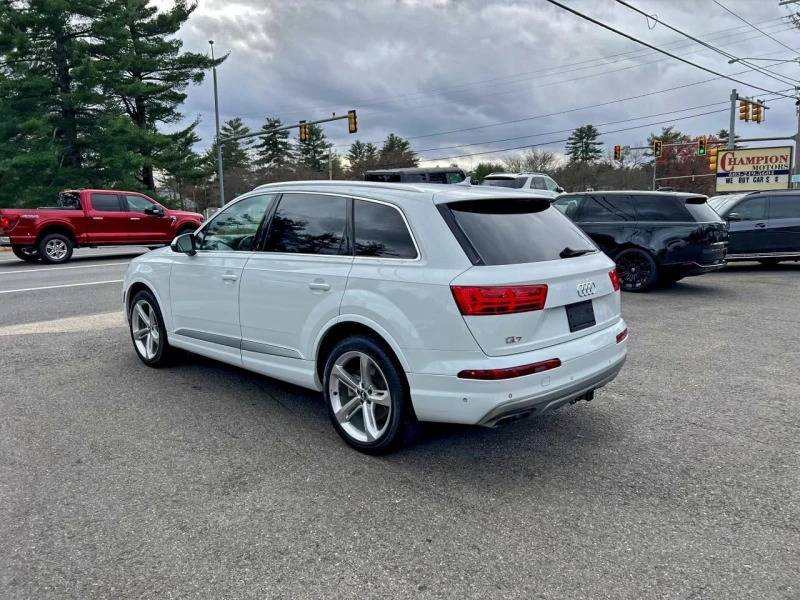 Audi Q7, снимка 3 - Автомобили и джипове - 52989554