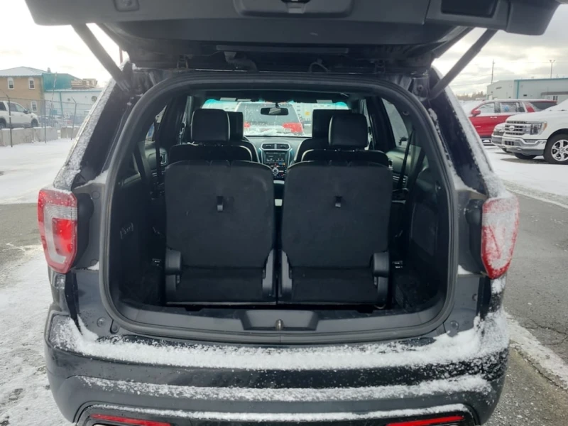 Ford Explorer 2016 * SPORT * CARFAX * БЕЗ ПЪРВОНАЧАЛНА ВНОСКА, снимка 12 - Автомобили и джипове - 53156428