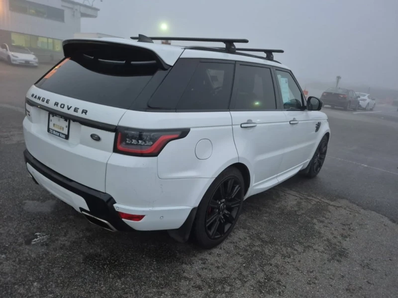 Land Rover Range Rover Sport * HST * CARFAX * Панорама * , снимка 3 - Автомобили и джипове - 53259683