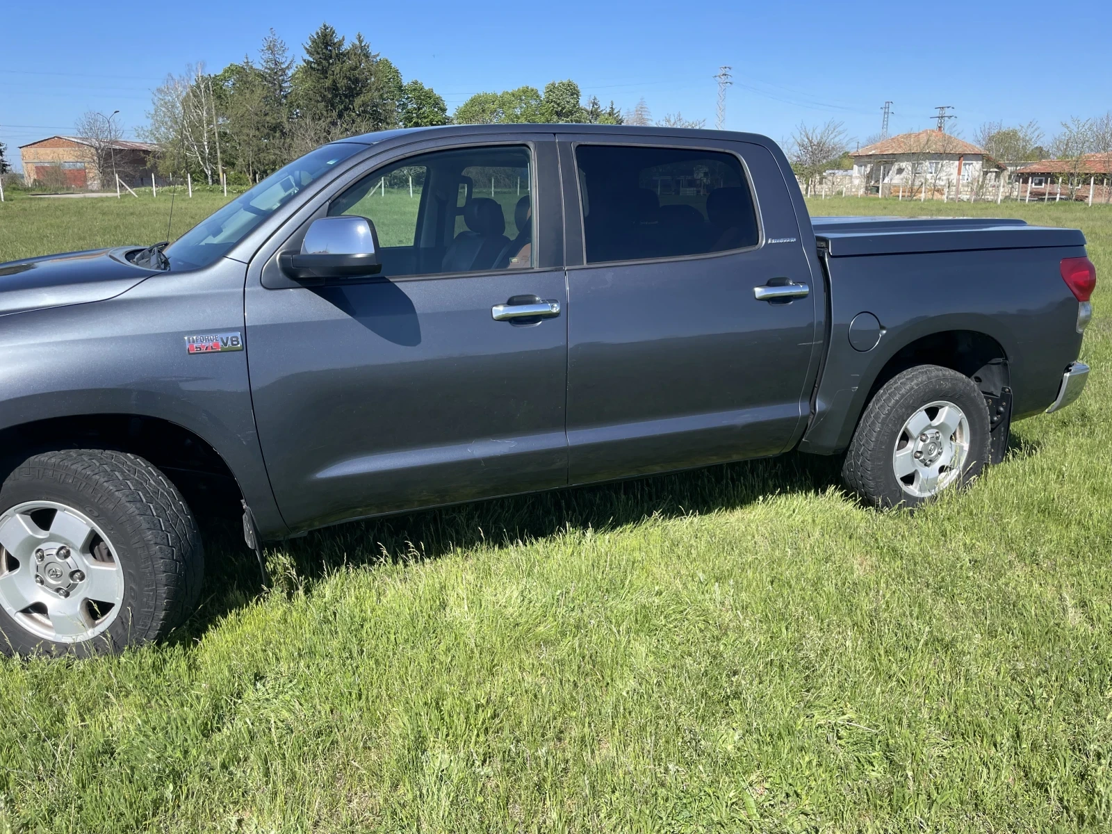 Toyota Tundra  - изображение 4