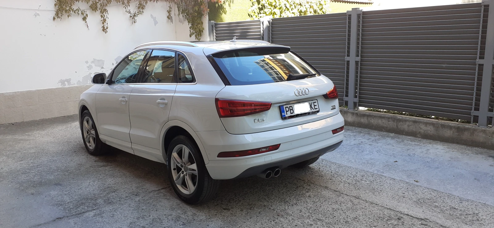Audi Q3 2.0 TDI 4X4-УНИКАТ, снимка 16 - Автомобили и джипове - 50261540