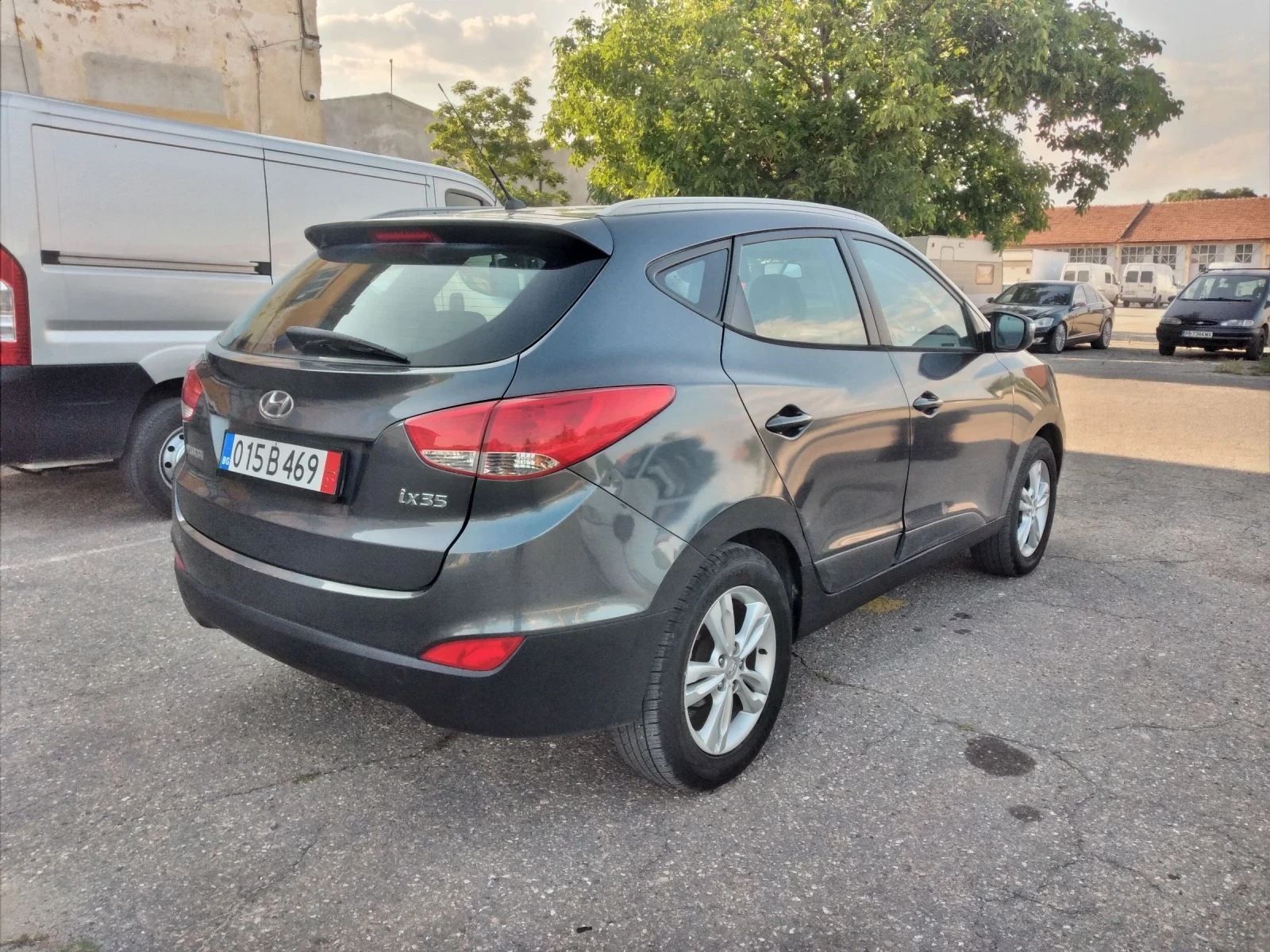 Hyundai IX35 2.0 газ 4?4 - изображение 3