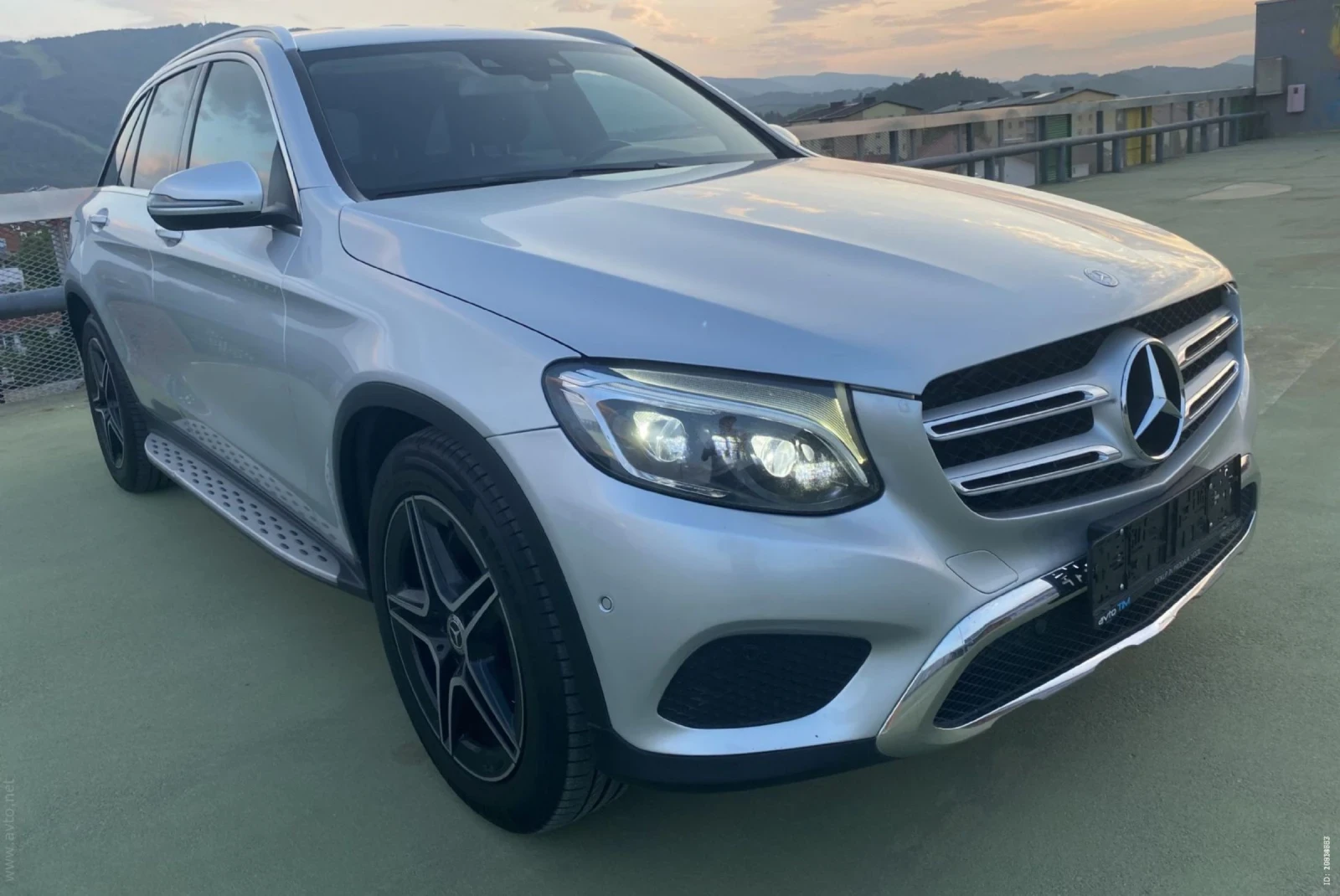 Mercedes-Benz GLC 250 250 4MATIK.155KW.BENZIN.KAMERA.LED.NAVI - изображение 2
