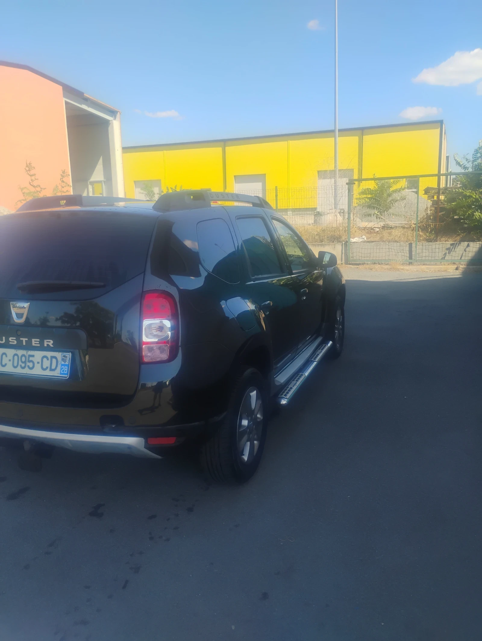 Dacia Duster 1.5 dci - изображение 5