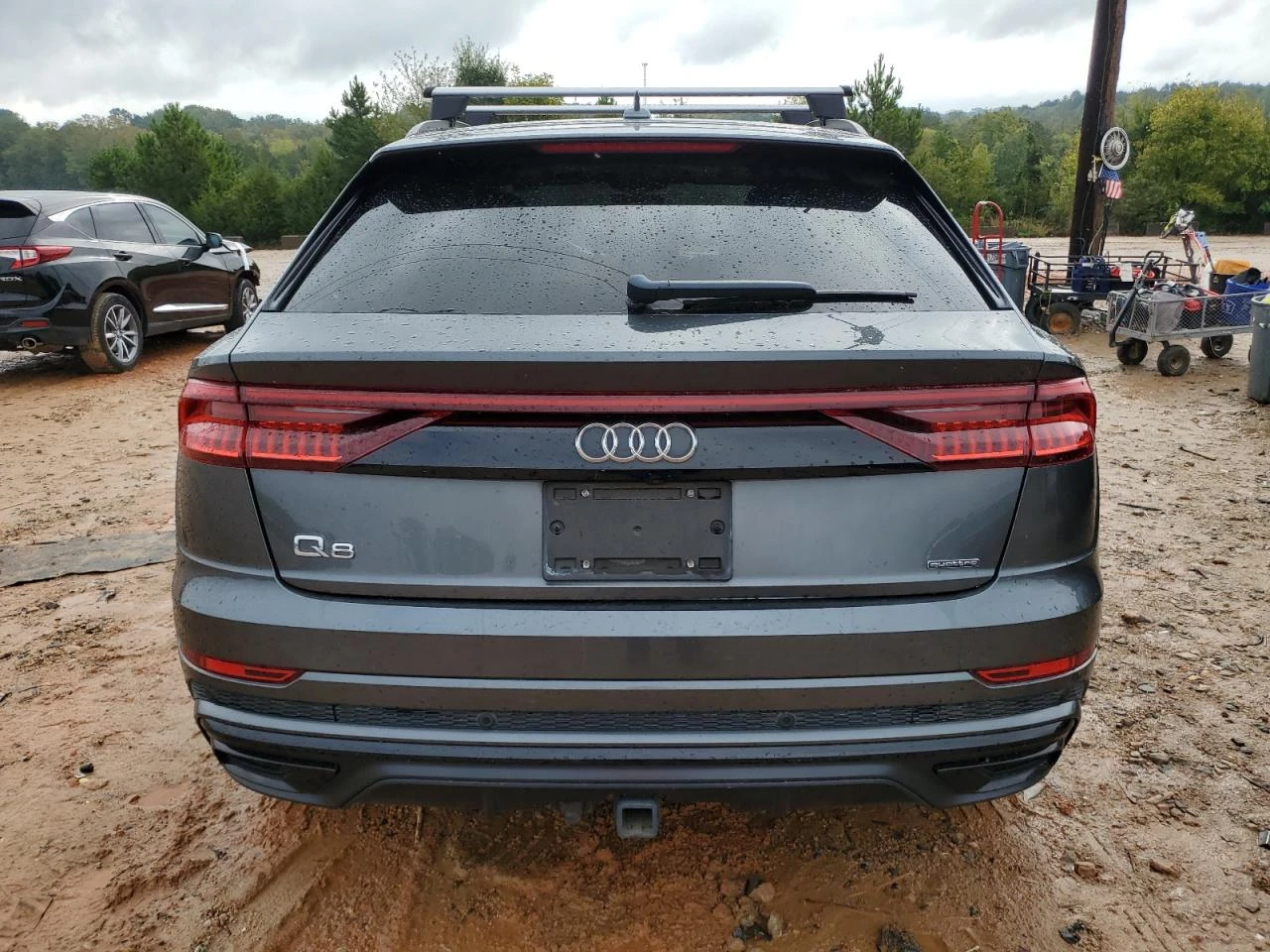 Audi Q8 S-LINE * VIRTUAL COCKPIT * MATRIX LED * ОБДУХВАНЕ - изображение 6