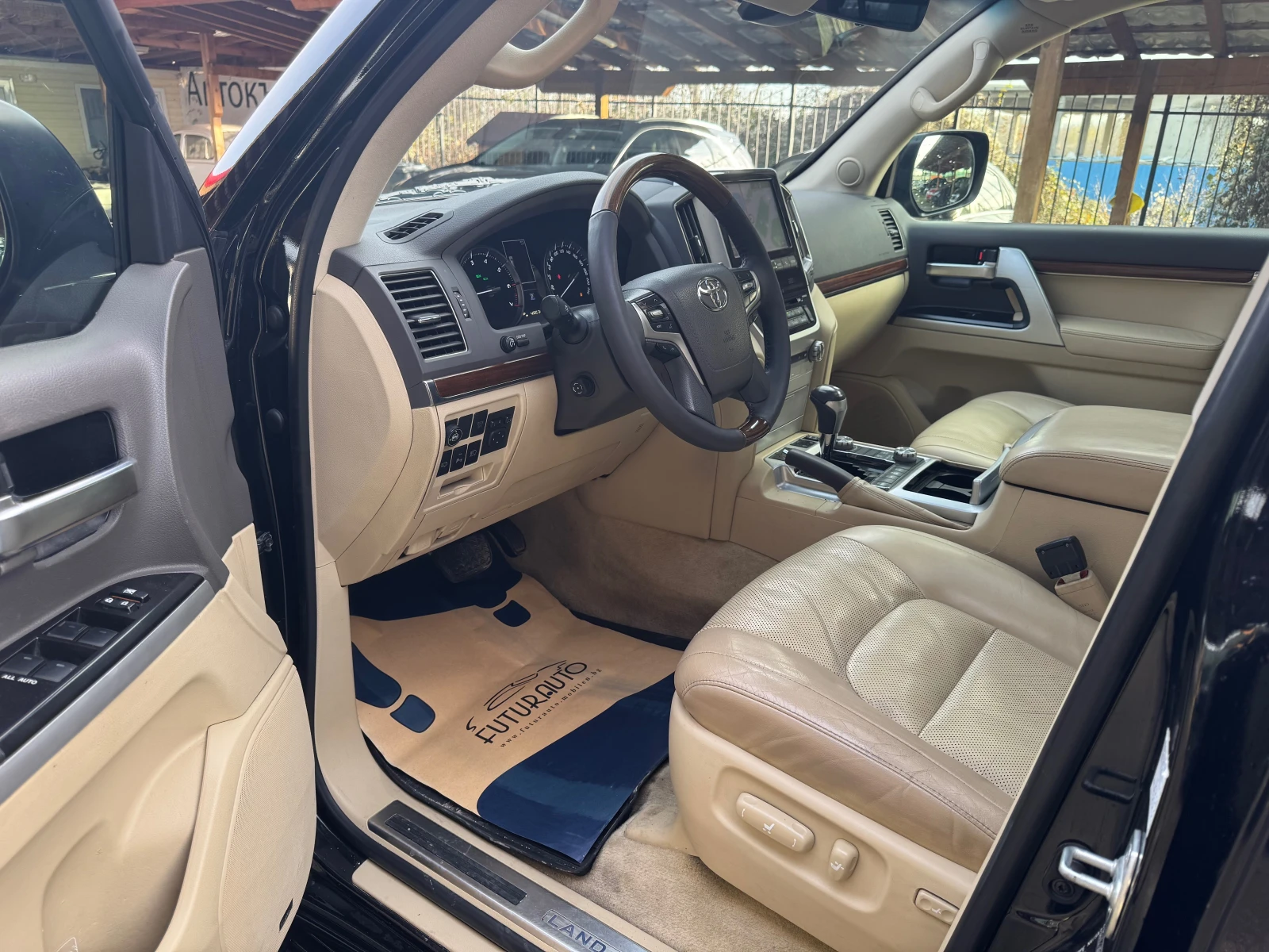 Toyota Land cruiser 200, 6+ 1, ������ | Mobile.bg � ����������� 12