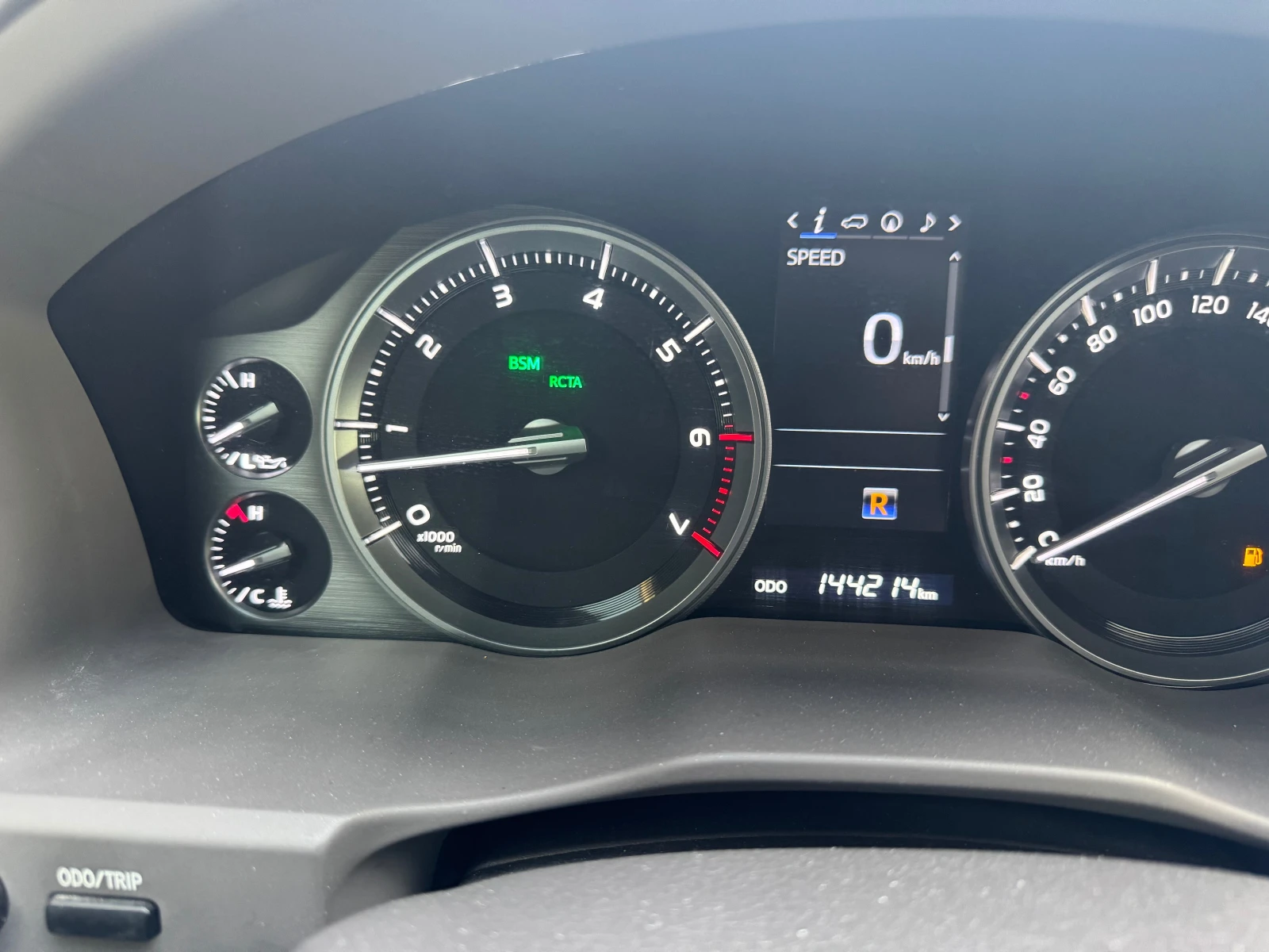 Toyota Land cruiser 200, 6+ 1, ������ | Mobile.bg � ����������� 14