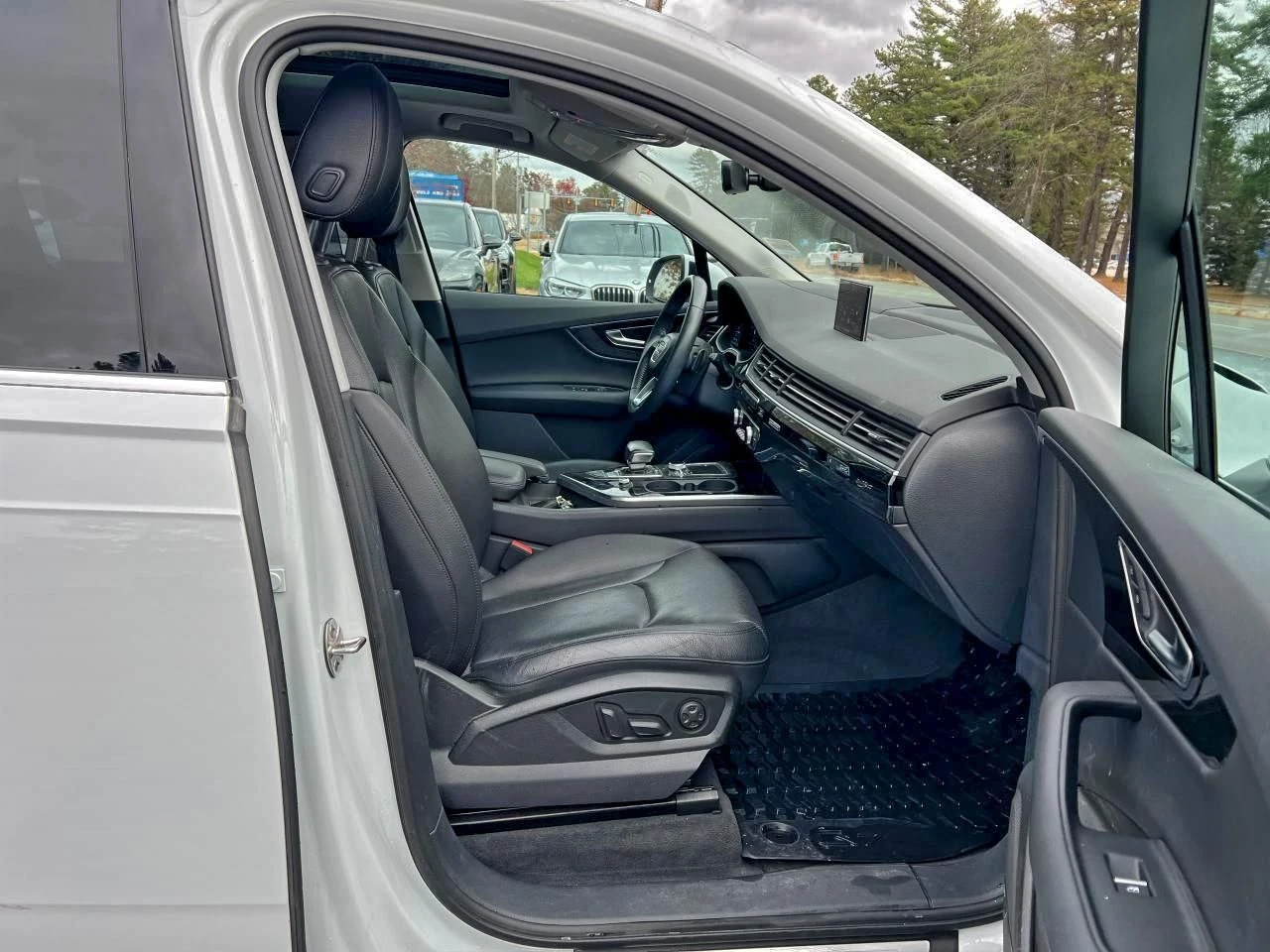 Audi Q7  - изображение 5