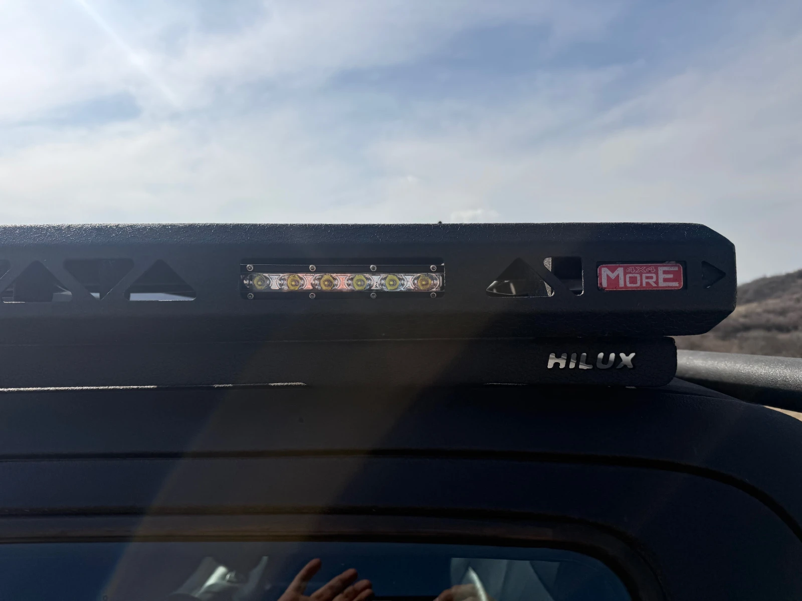 Toyota Hilux 3.0d4d 171ps - изображение 2