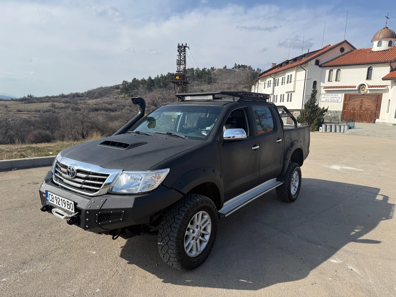 Toyota Hilux 3.0d4d 171ps - изображение 10