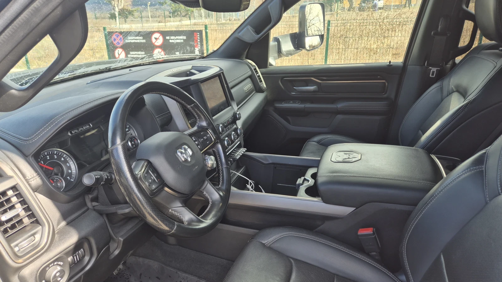 Dodge RAM 1500, снимка 8 - Автомобили и джипове - 53938581