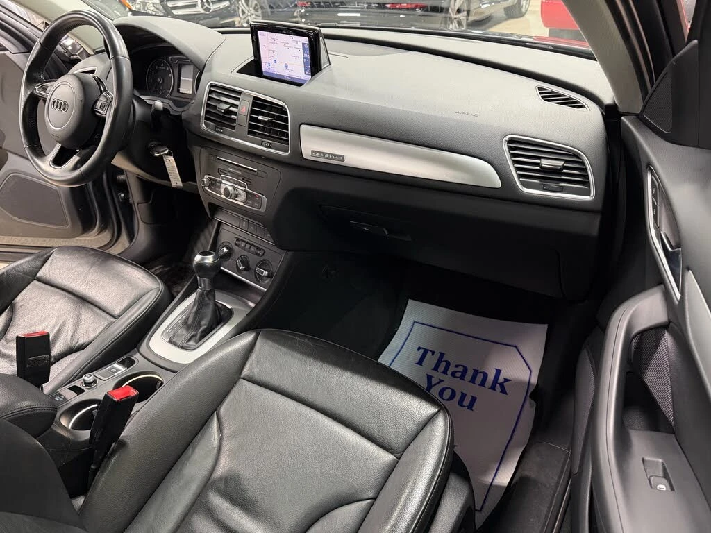 Audi Q3 quattro* Komfort* АвтоКредит* (ЦЕНА ДО БГ), снимка 11 - Автомобили и джипове - 54129056