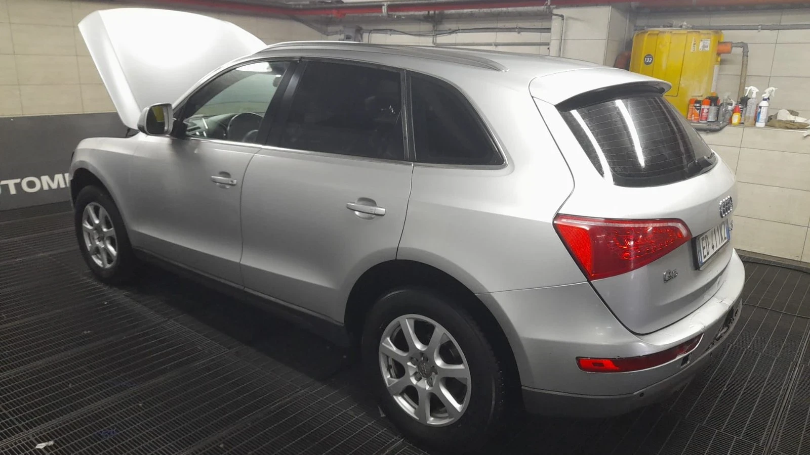 Audi Q5, снимка 4 - Автомобили и джипове - 55042373