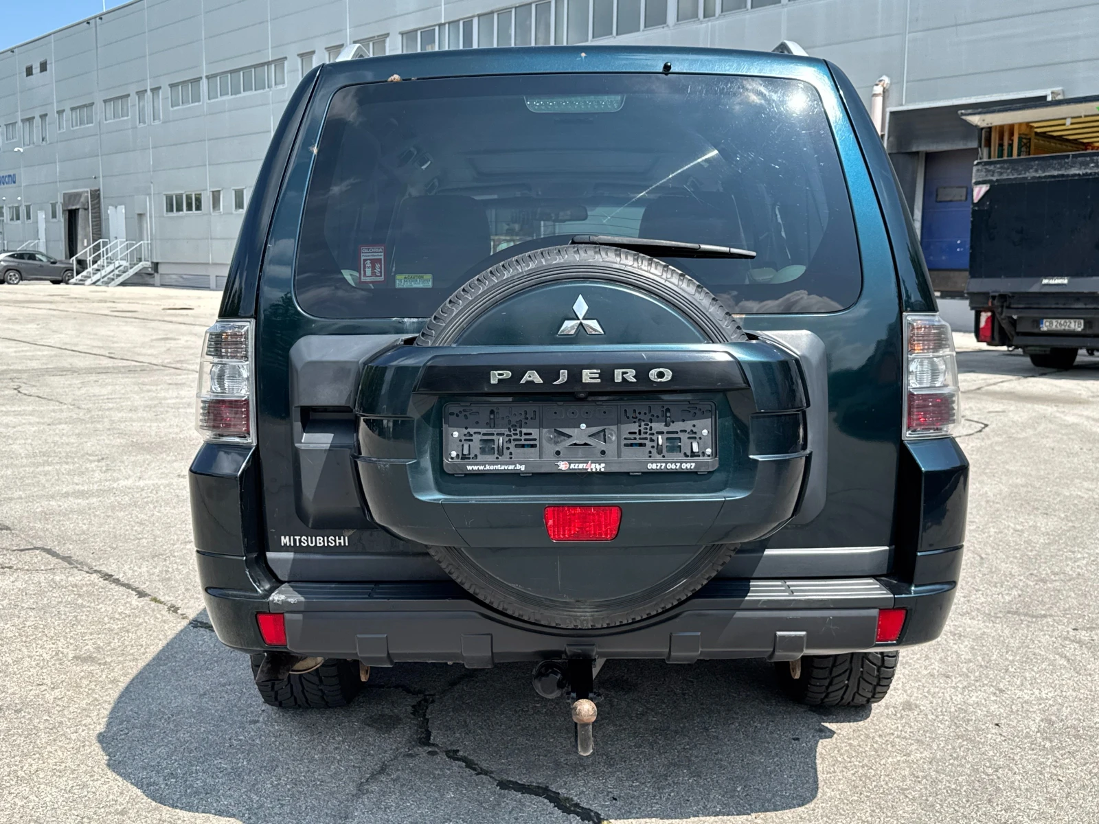 Mitsubishi Pajero 3.2d/Facelift/7места/Автоматик, снимка 4 - Автомобили и джипове - 55172177