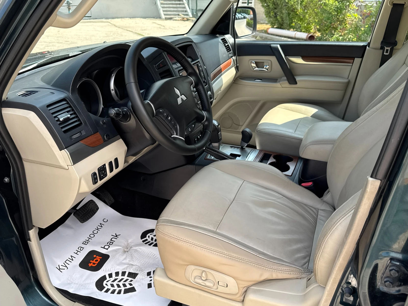 Mitsubishi Pajero 3.2d/Facelift/7места/Автоматик, снимка 9 - Автомобили и джипове - 55172177
