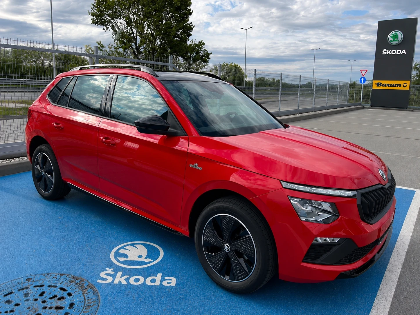 Skoda Kamiq Monte Carlo Plus, снимка 4 - Автомобили и джипове - 55332948